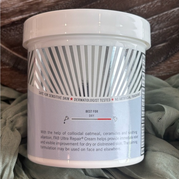 First Aid Beauty Ultra Repair Cream • 14 oz • Intense Hydration Moisturizer - Picture 2 of 2